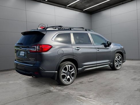 Used 2024 Subaru Ascent Touring AWD/4WD image 5