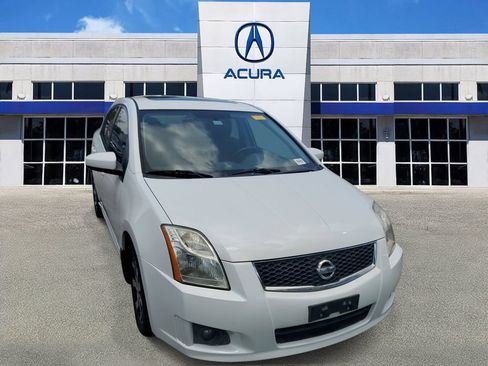 Used 2012 Nissan Sentra 2.0 SR w/ Special Edition Pkg FWD image 1