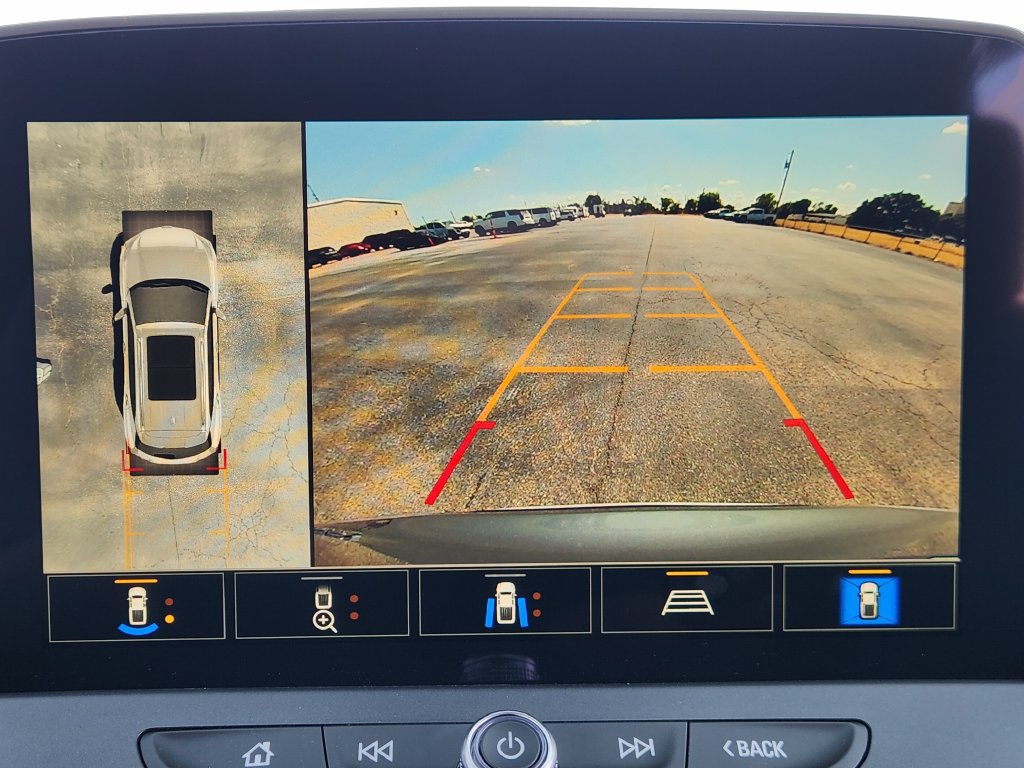 New 2026 Chevrolet Blazer LT w/ Sound & Technology Package FWD image 13