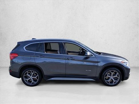 Used 2016 BMW X1 xDrive28i AWD/4WD image 4