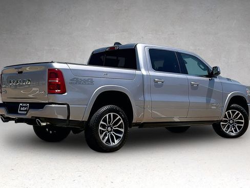 Used 2025 RAM 1500 Limited w/ Off Road Group AWD/4WD image 22
