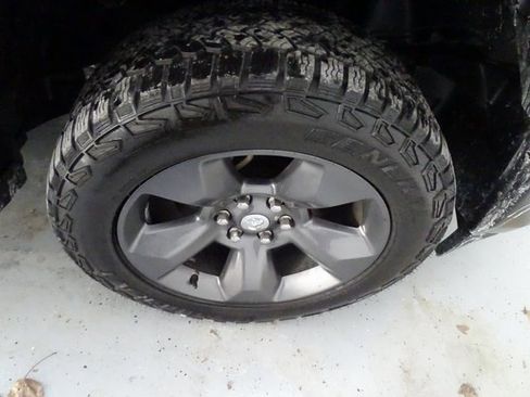 Used 2021 RAM 1500 Big Horn w/ Built-to-serve Edition image 30