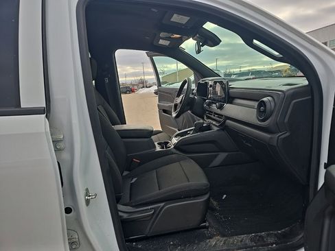 Used 2024 Chevrolet Colorado Trail Boss w/ Advanced Trailering Package image 11