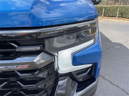 Used 2024 Chevrolet Silverado 1500 ZR2 w/ Technology Package image 38