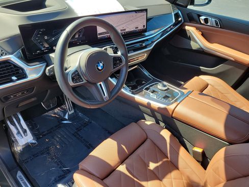 Used 2026 BMW X5 M60i AWD/4WD image 24