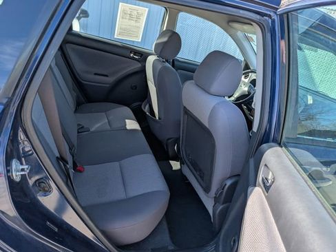 Used 2005 Toyota Matrix XR FWD image 18