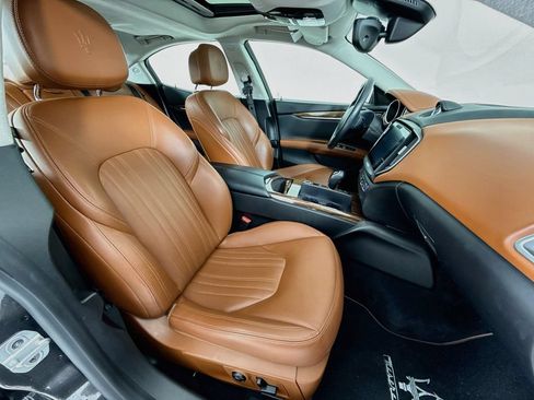 Used 2018 Maserati Ghibli S GranLusso AWD/4WD image 30