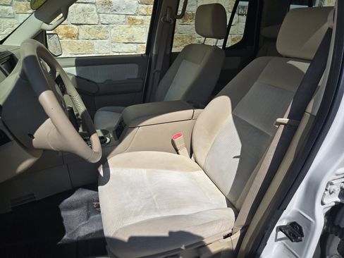 Used 2008 Ford Explorer Sport Trac XLT RWD image 10