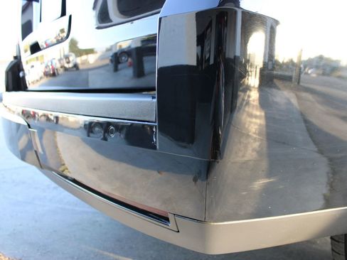 Used 2016 Cadillac Escalade Platinum AWD/4WD image 43
