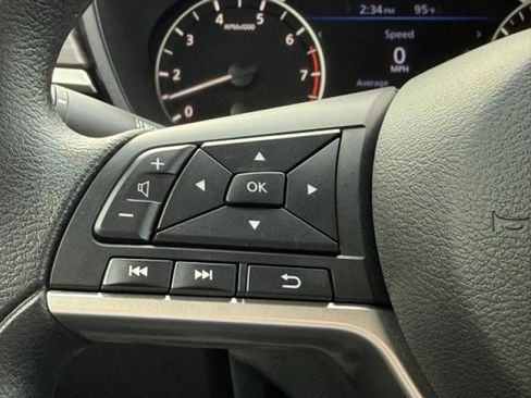 Used 2026 Nissan Altima 2.5 SV FWD image 21