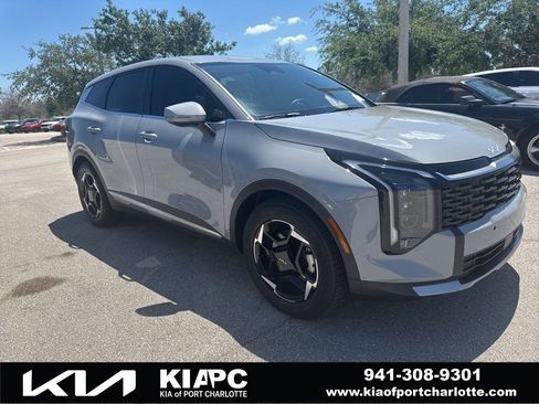 Certified 2026 Kia Sportage EX FWD image 1