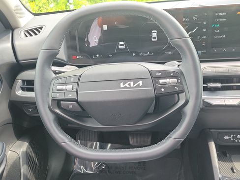 Used 2025 Kia K4 EX FWD image 21