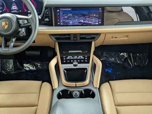 New 2026 Porsche Cayenne AWD/4WD image 20