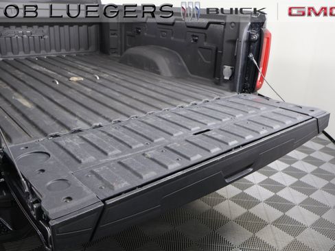 Used 2022 GMC Sierra 3500 AT4 w/ AT4 Preferred Package image 7