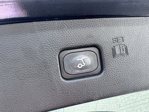 Certified 2023 Ford Edge Titanium image 45