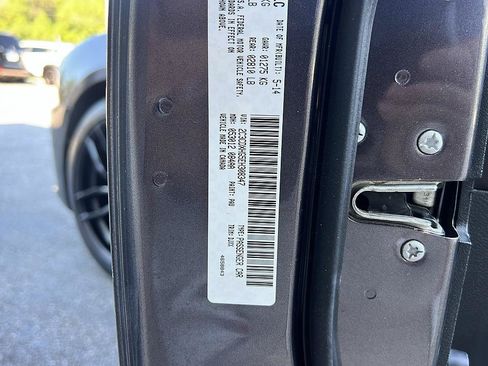 Used 2014 Dodge Charger SXT RWD image 20