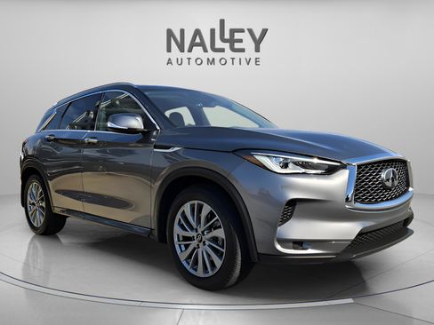Certified 2025 INFINITI QX50 Luxe image 8