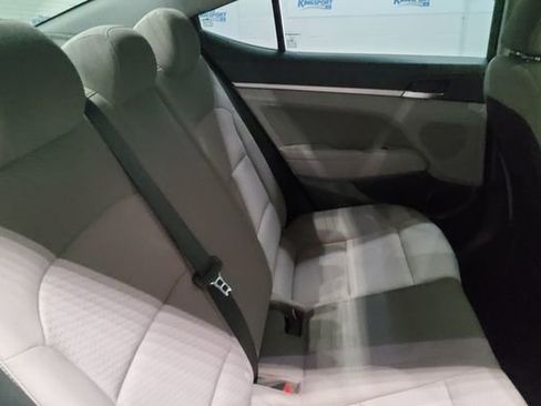 Used 2020 Hyundai Elantra Value Edition FWD image 18