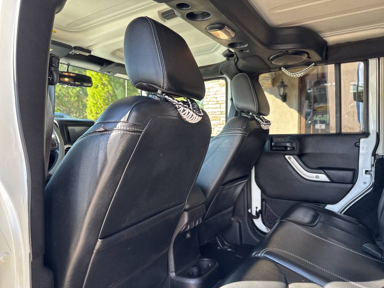 Used 2013 Jeep Wrangler Unlimited Sahara w/ Dual Top Group AWD/4WD image 13