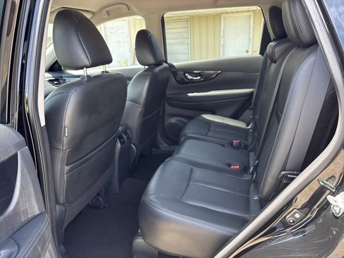 Used 2018 Nissan Rogue SL AWD/4WD image 15