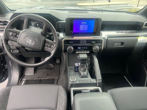 New 2025 Toyota Tacoma SR5 image 12