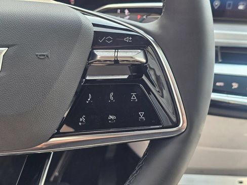 New 2026 Cadillac Lyriq Sport AWD/4WD image 25