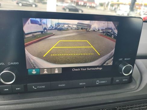 Used 2023 Honda Accord LX image 21