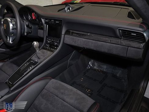 Used 2016 Porsche 911 Carrera GTS image 27