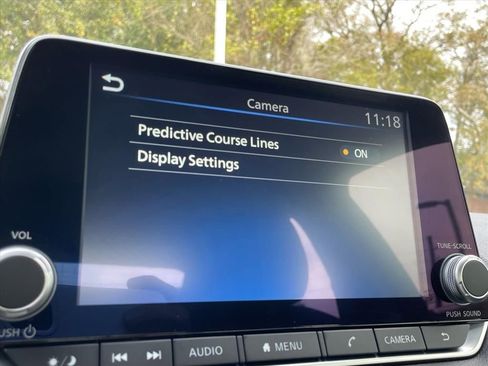 Used 2024 Nissan Sentra SV image 18