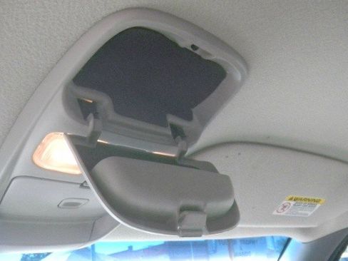 Used 2001 Dodge Ram 2500 Truck 2WD Quad Cab image 21