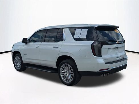 Used 2025 Chevrolet Tahoe Premier AWD/4WD image 7