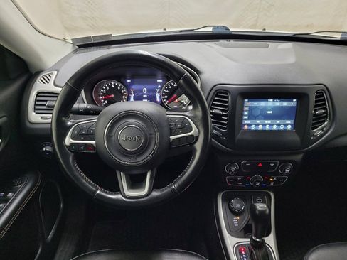 Used 2020 Jeep Compass Latitude w/ Popular Equipment Group AWD/4WD image 22