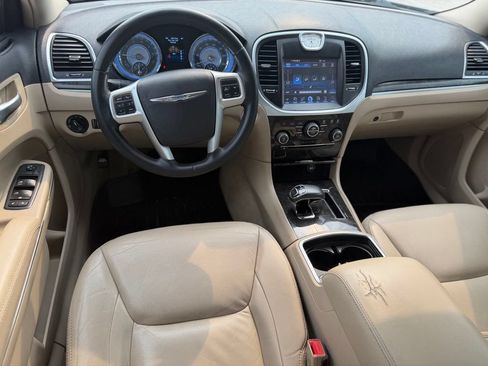 Used 2013 Chrysler 300 w/ Driver Convenience Group RWD image 15