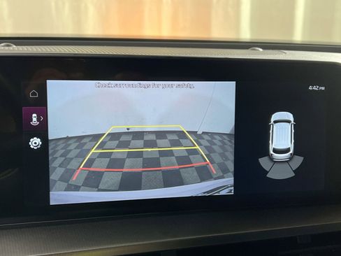 Used 2024 Kia Telluride S w/ S Sunroof Package image 25