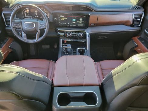 Used 2024 GMC Sierra 1500 Denali Ultimate image 12