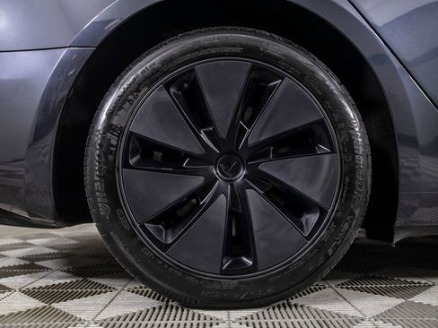 Used 2024 Tesla Model 3 Standard Range image 35