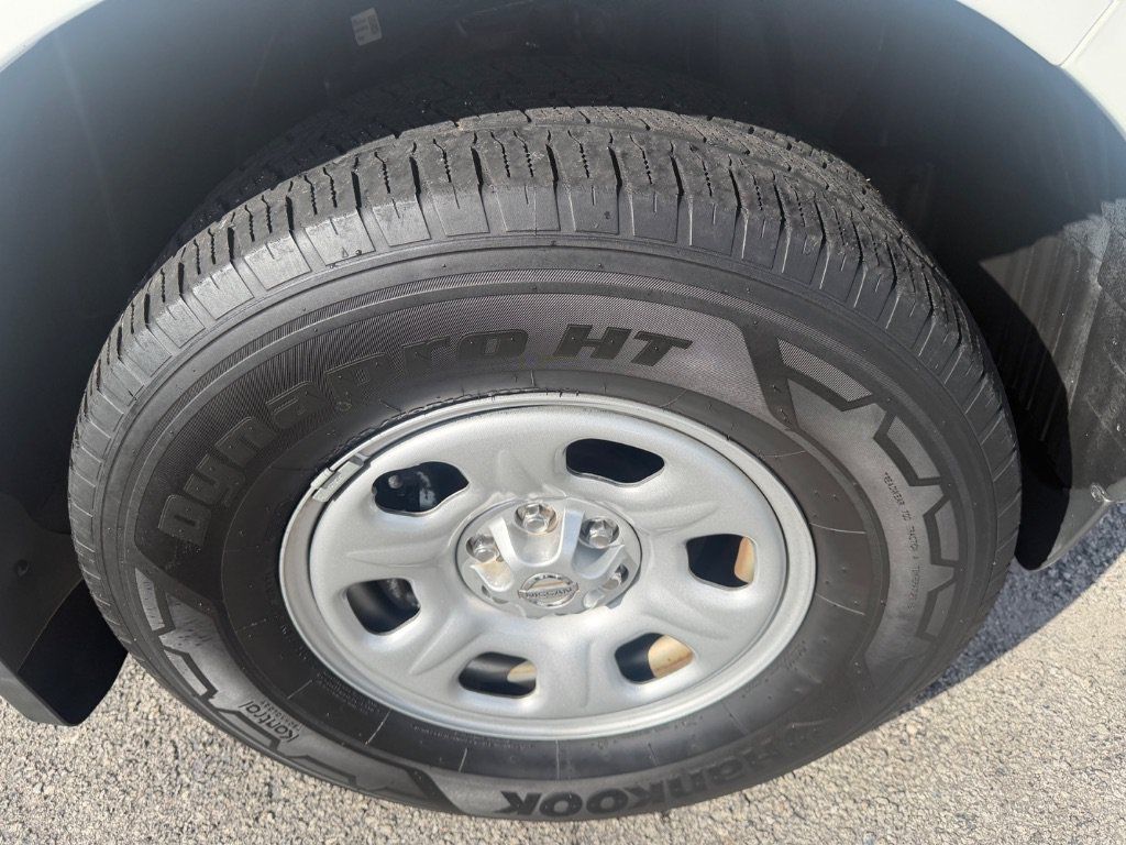 Used 2021 Nissan Frontier S AWD/4WD image 13