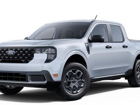 New 2025 Ford Maverick XLT w/ 4K Tow Package image 23