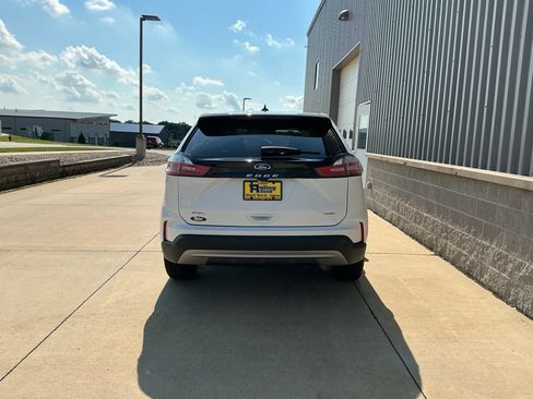 Used 2023 Ford Edge SEL w/ Convenience Package AWD/4WD image 5
