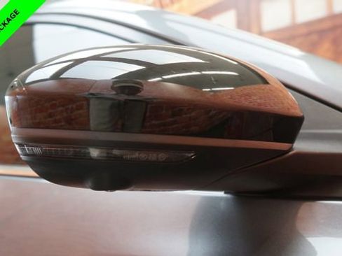 Certified 2023 Nissan Sentra SR w/ SR Premium Package image 88