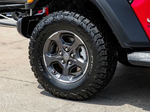 Used 2019 Jeep Wrangler Sport AWD/4WD image 43