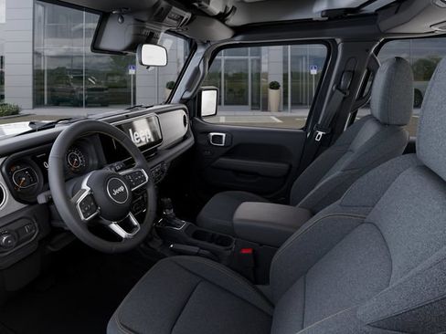 New 2026 Jeep Wrangler Unlimited Sahara AWD/4WD image 23