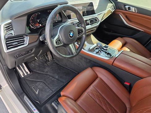 Used 2021 BMW X5 sDrive40i w/ M Sport Package image 10