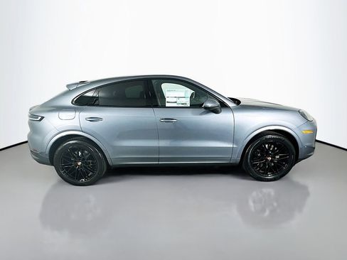 New 2026 Porsche Cayenne Coupe AWD/4WD image 8