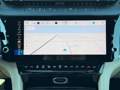 New 2026 Jeep Grand Cherokee Limited w/ Limited Altitude Package image 19