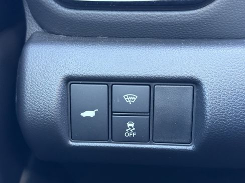 Certified 2025 Honda Pilot Black Edition image 10