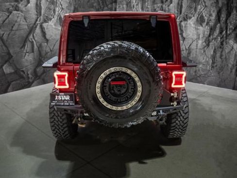 Used 2021 Jeep Wrangler Unlimited Rubicon w/ Trailer Tow Package image 17