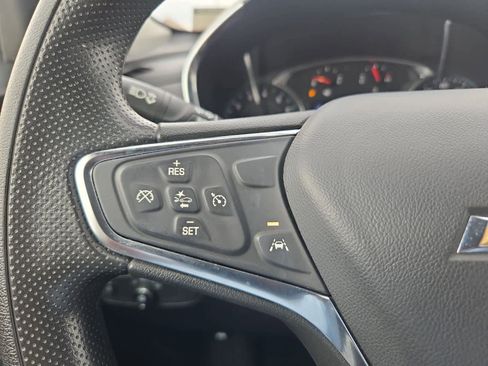 Used 2023 Chevrolet Equinox LT image 22