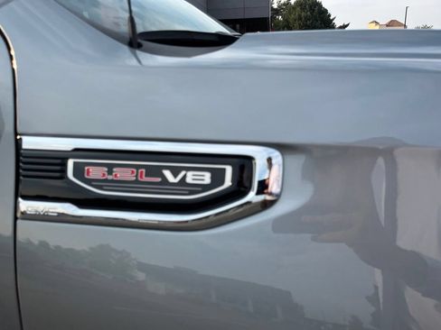 Used 2023 GMC Sierra 1500 Denali w/ Denali Reserve Package AWD/4WD image 9