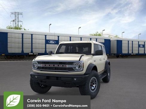 New 2026 Ford Bronco Outer Banks image 3